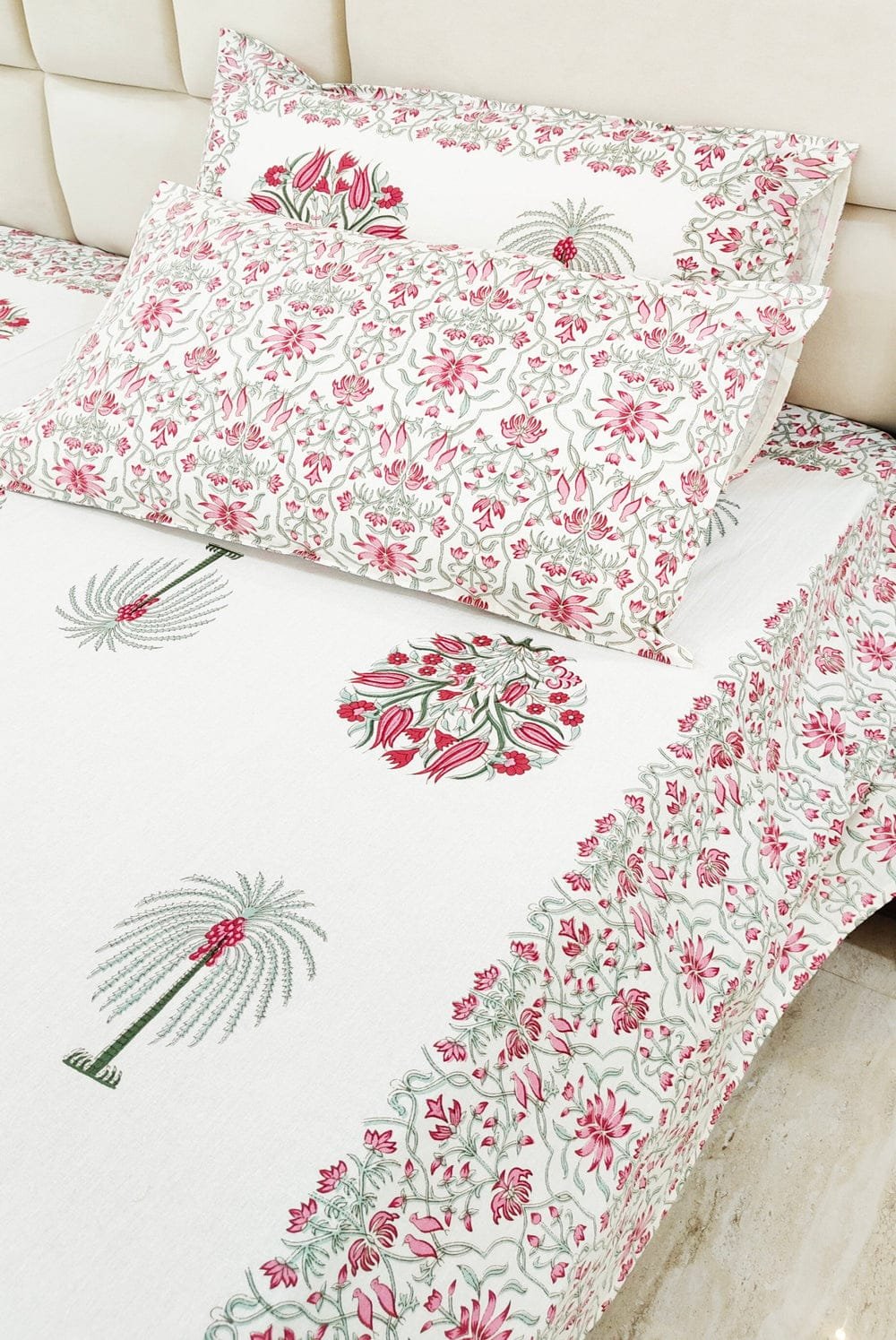 Premium White Floral Cotton Double Bedsheet Set King Size - Image 3